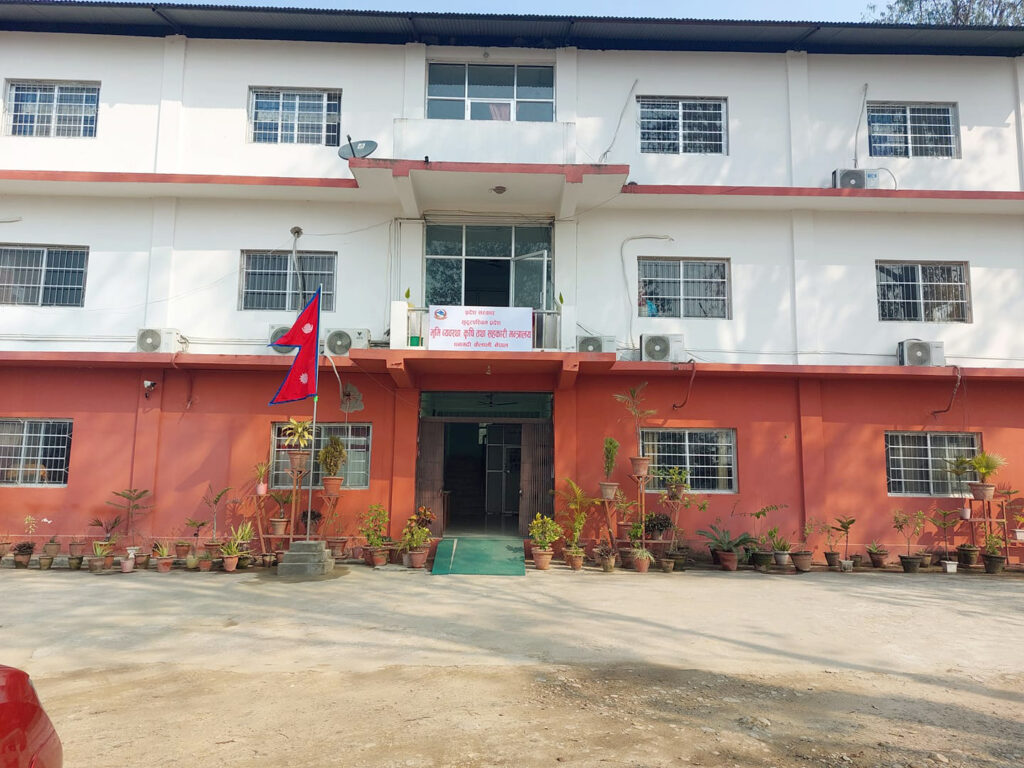 सुदूरपश्चिममा कृषिका ठुला योजना अलपत्र