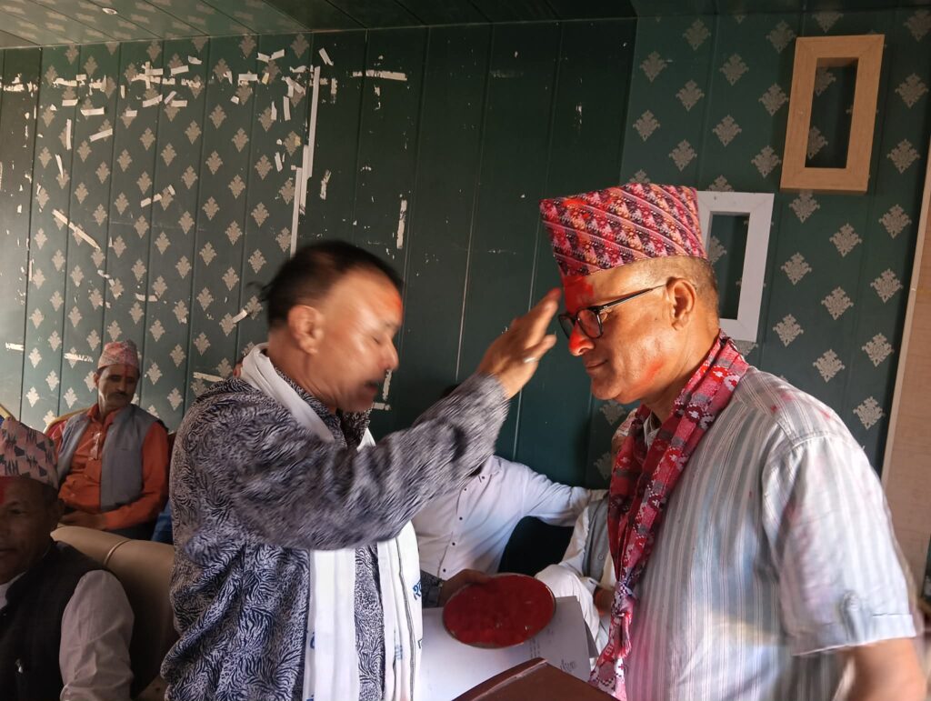 बरालगाउँ समाजको अध्यक्षमा पुनः चेतराज जोशी