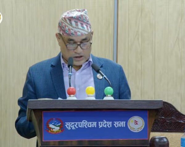 सुदूरपश्चिमका मुख्यमन्त्री शाहले दिए राजीनामा