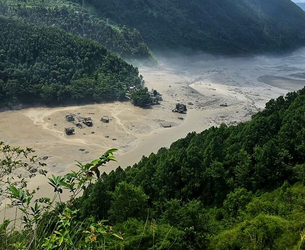 बाढी प्रभावितहरुका लागि कञ्चनपुरबाट एक करोड २२ लाख बढी सहयोग