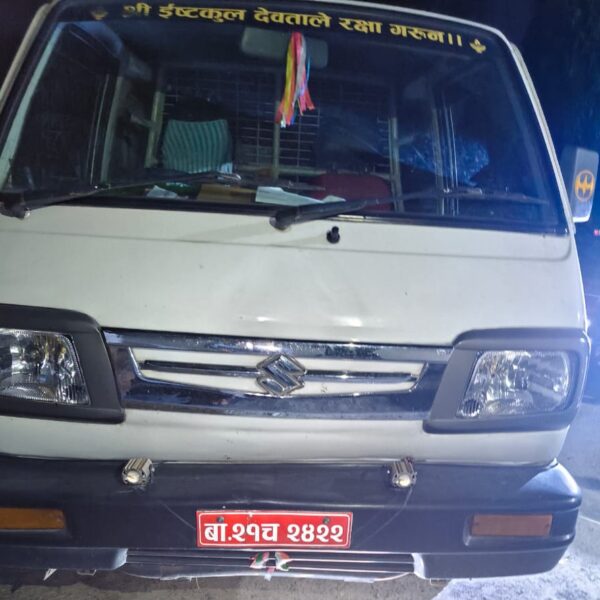 गोदावरीमा भ्यानले ठक्कर दिदा २ मोटरसाइकल दुर्घटना, ३ जना घाइते