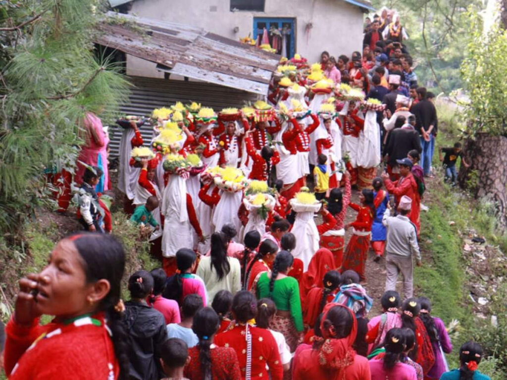 वर्षाका कारण बाजुरामा लाग्ने अनन्ते मेला प्रभावित