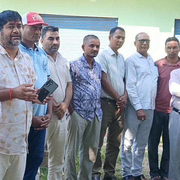 प्रधानमन्त्री राहत कोषमा गोदावरी कांग्रेसको १ लाख १ हजार १११ रुपैयाँ सहयोग