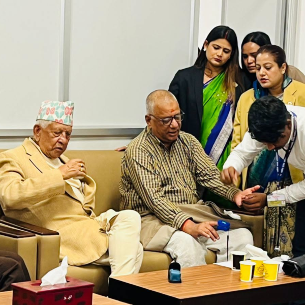 संसदमै ढले कांग्रेस सांसद खड्का