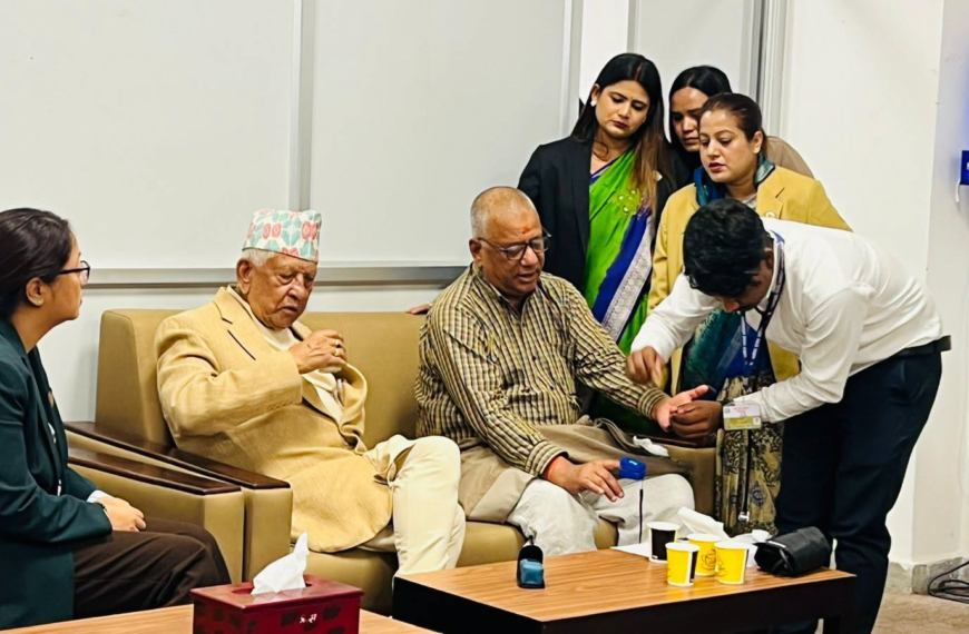 संसदमै ढले कांग्रेस सांसद खड्का