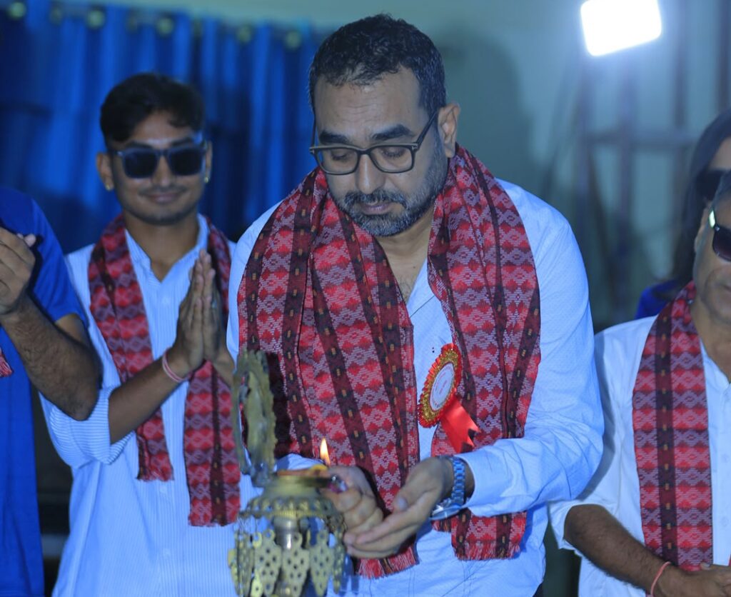 कैलालीमा जिल्ला स्तरीय विद्यालय नृत्य प्रतियोगिताको तेस्रो&hellip;