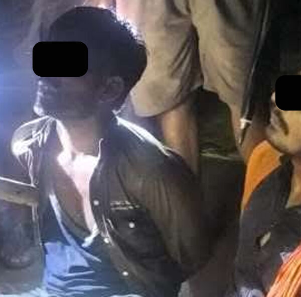 कञ्चनपुरबाट दुई भारतीयलाई स्थानीयले मध्यरातमा नियन्त्रणमा लिए,सहमतिमा प्रहरीले छाड्यो