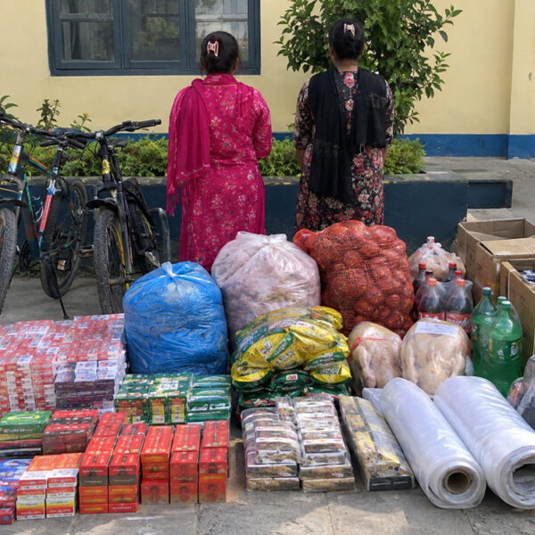 कञ्चनपुरमा भन्सार छलीका सामानसहित दुई महिला पक्राउ