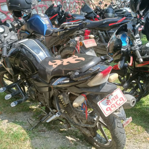 गोदावरीमा जुवाखालबाट बरामद गरिएको सरकारी मोटरसाइकलको अझै पहिचान भएन