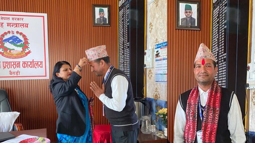 पन्त बने जिल्ला प्रशासन बैतडीको उत्कृष्ट मासिक&hellip;