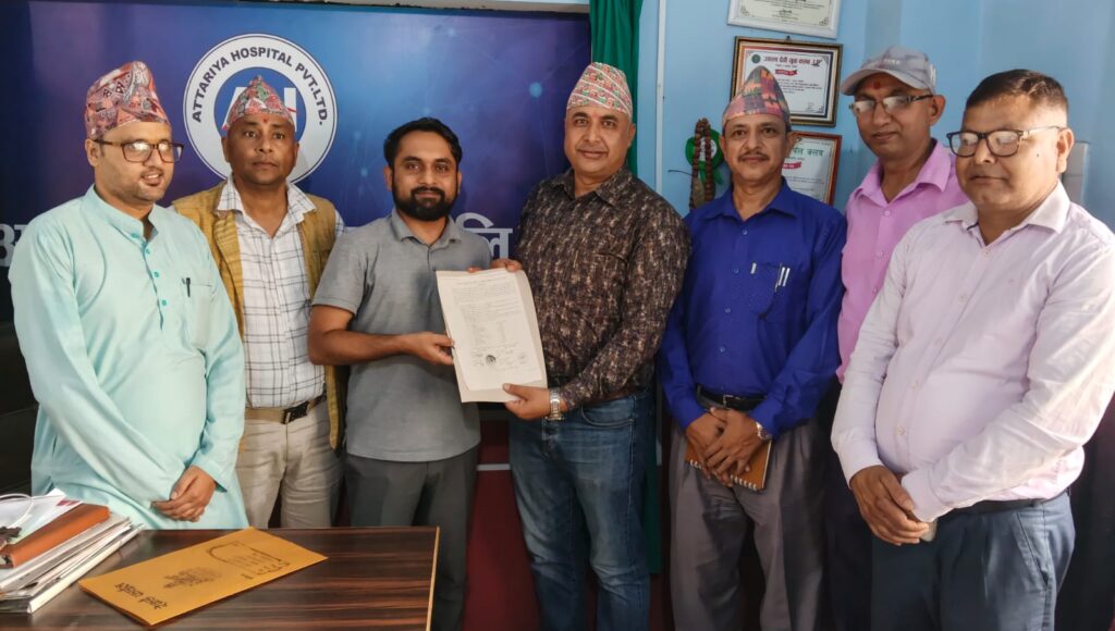 नवजीवन सहकारीका सदस्यलाई अत्तरिया अस्पतालमा उपचारमा विशेष&hellip;